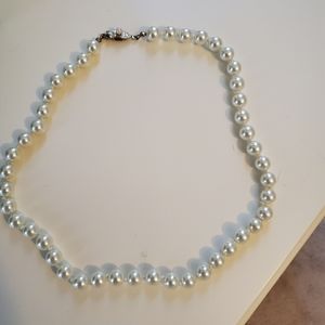 Pearl necklace